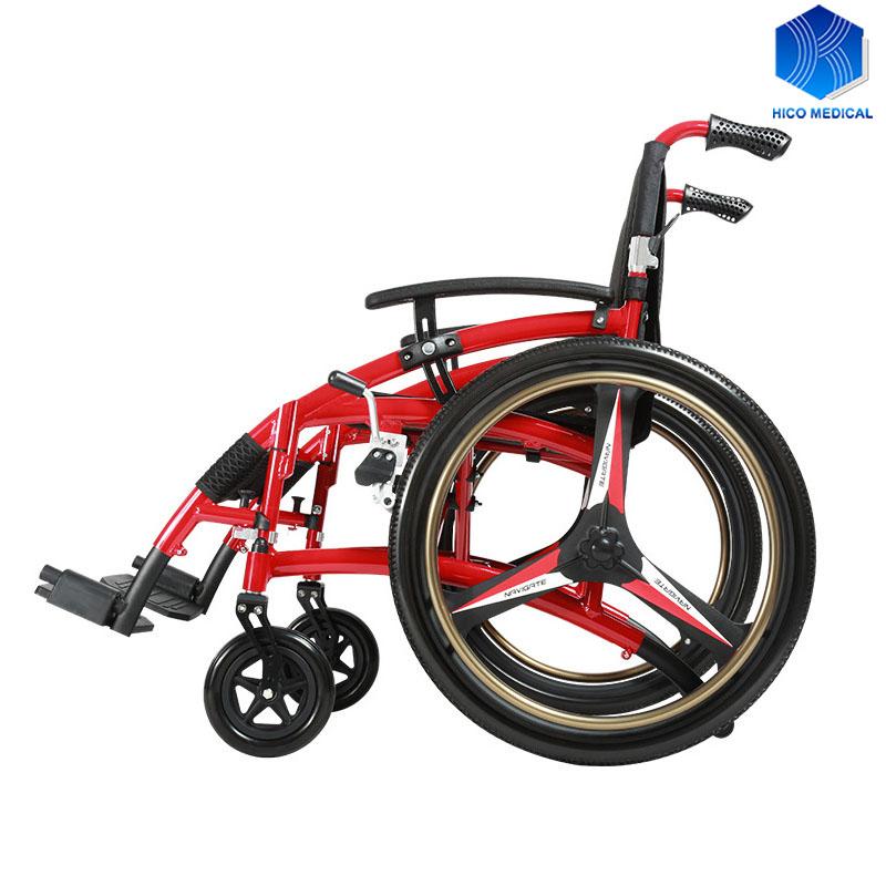 Folding sports wheelchair portable